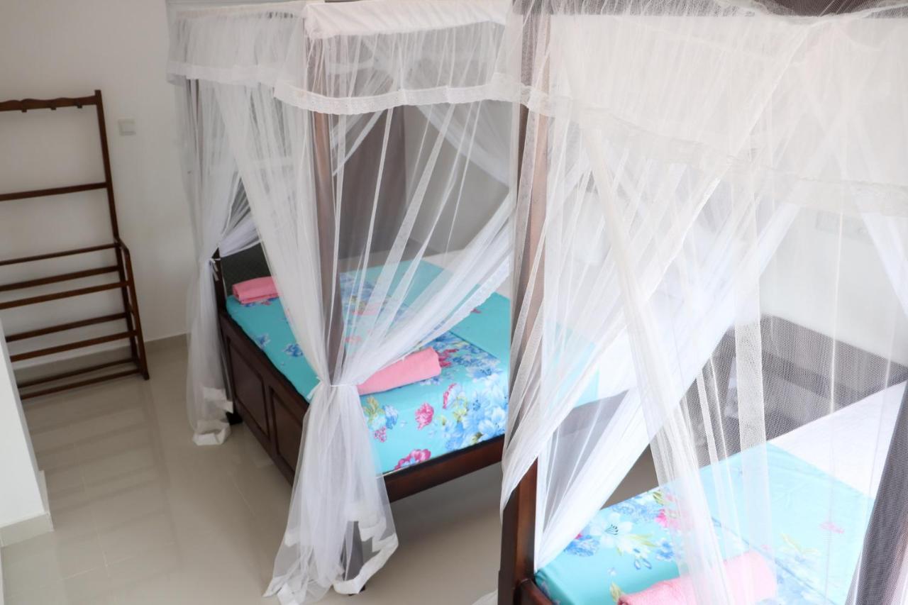 Sakura Calm Rest Bed and Breakfast Mirissa Buitenkant foto